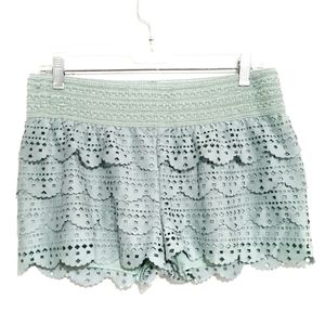 Jolt Mint Green Tired Lace Shorts Size L